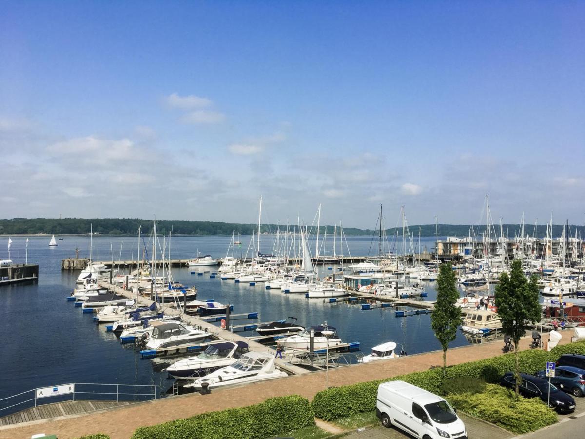 Baltic Lodge: Marina View Maisonette With 3 Bedrooms And Balcony Apartment